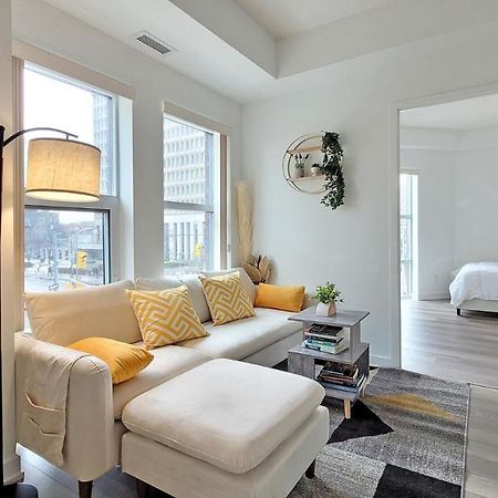 Lovely 3 Bedrooms In University Of Торонто Экстерьер фото
