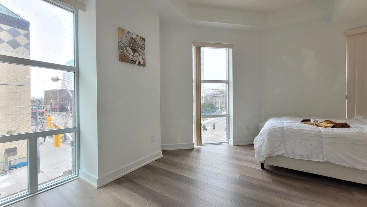 Lovely 3 Bedrooms In University Of Торонто Экстерьер фото