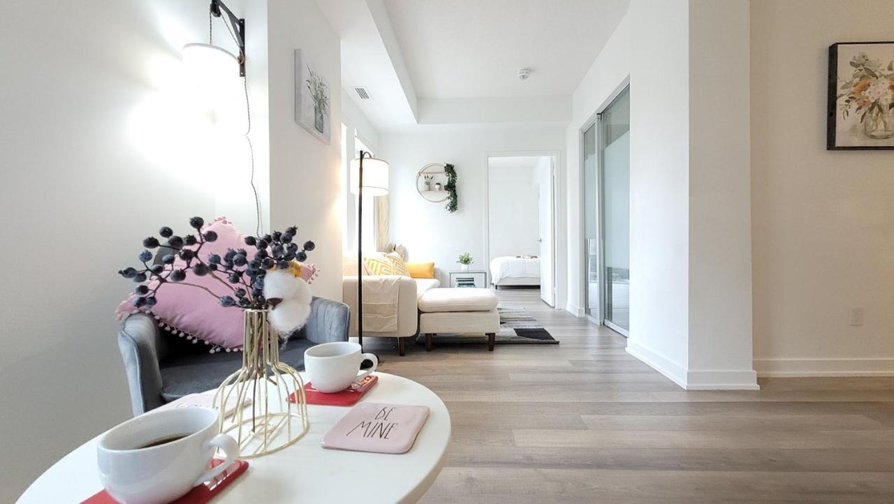 Lovely 3 Bedrooms In University Of Торонто Экстерьер фото