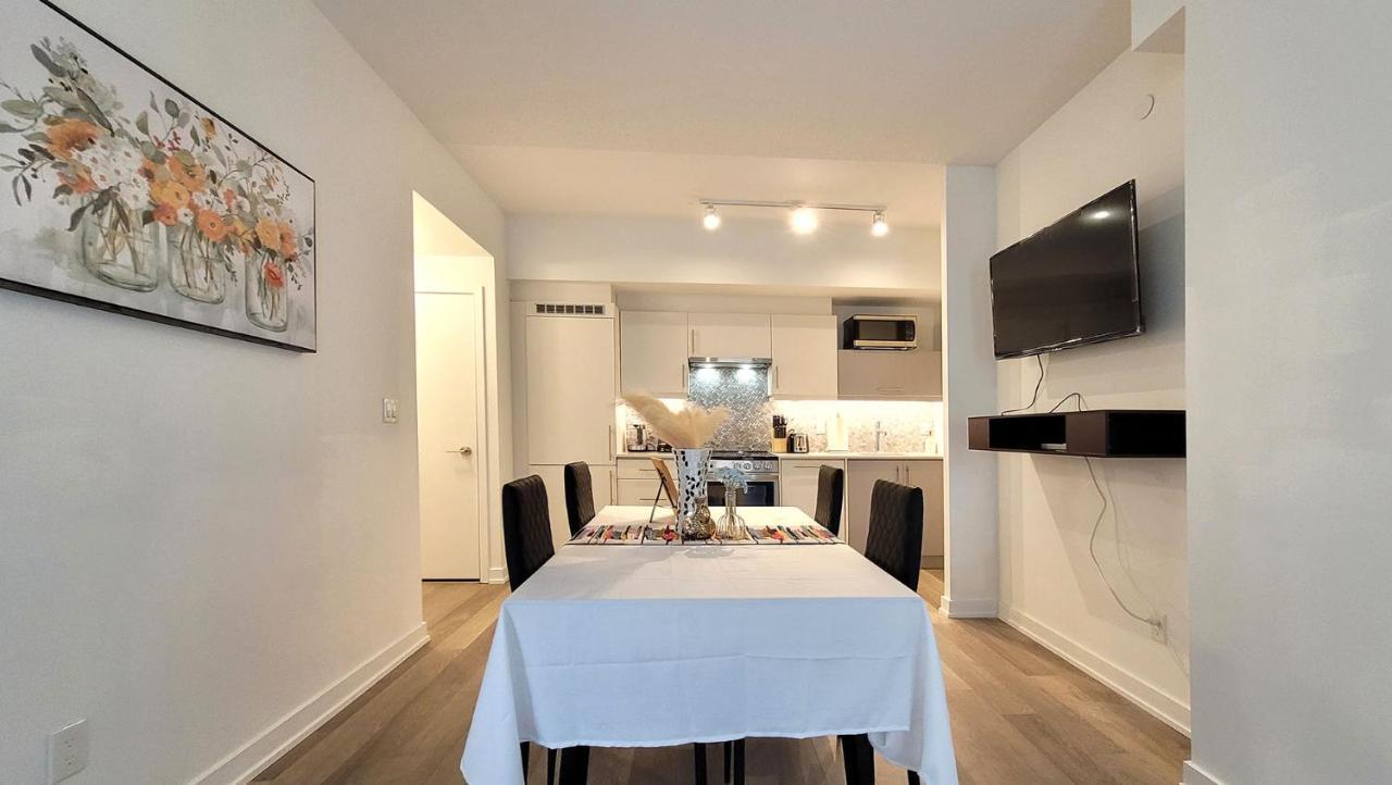 Lovely 3 Bedrooms In University Of Торонто Экстерьер фото